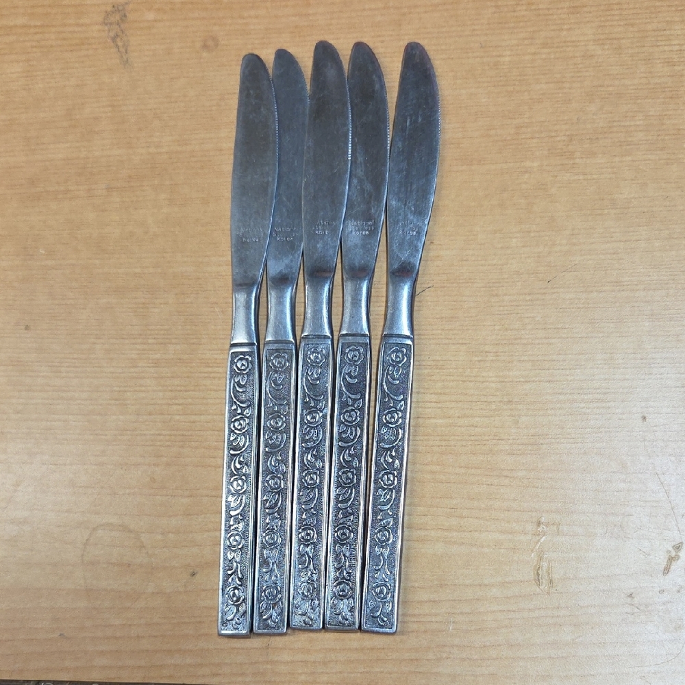Vintage Nasco Bali Stainless Flatware 5 Dinner‎ Knives  Floral MCM Korea